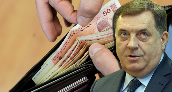 Dodik uplatio novac za liječenje 13-godišnjoj Eleni Bruić za cijelu godinu Dodik uplatio novac za liječenje 13-godišnjoj Eleni Bruić za cijelu godinu