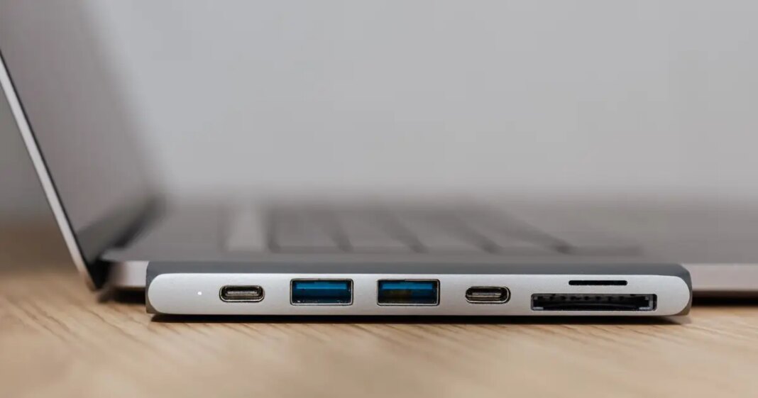 EU širi pravila o punjačima: Od danas USB-C obvezan za laptope EU širi pravila o punjačima: Od danas USB-C obvezan za laptope