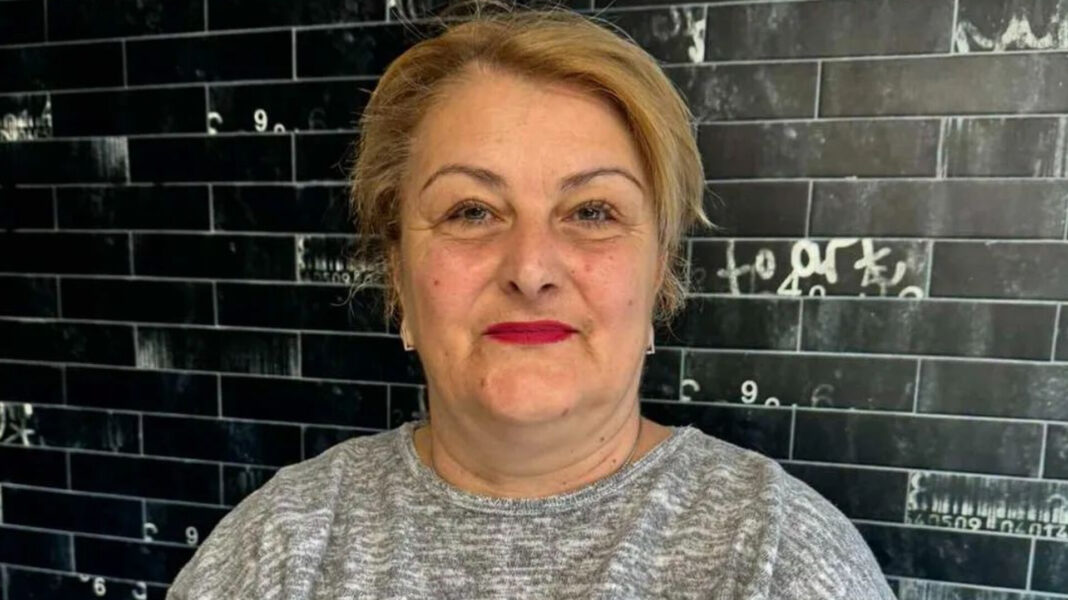 Eldina Hajrić iz Sarajeva vodi najtežu bitku – potrebna pomoć za nastavak liječenja Eldina Hajrić iz Sarajeva vodi najtežu bitku – potrebna pomoć za nastavak liječenja