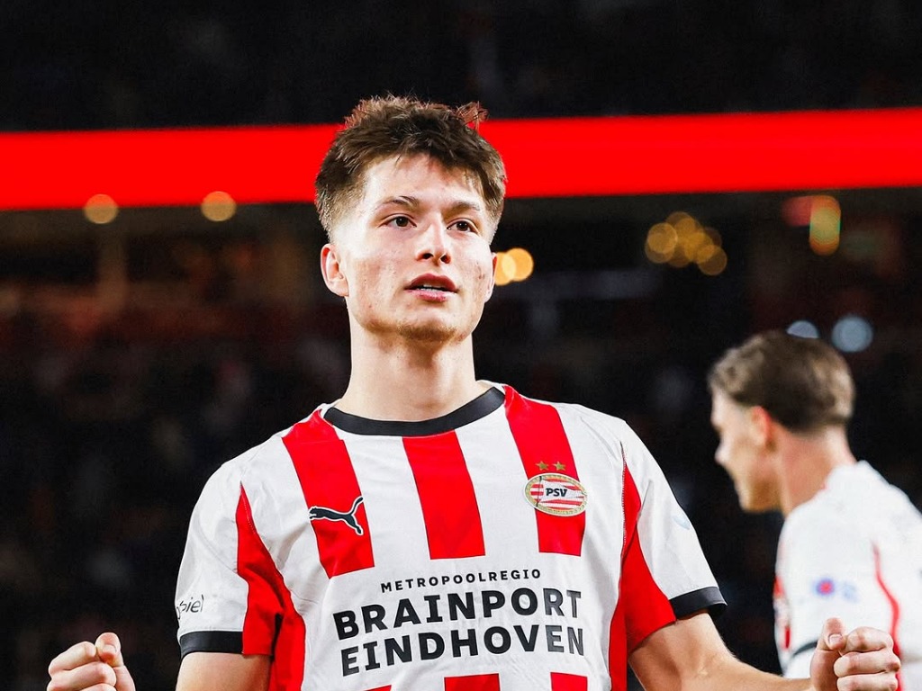 Engleski premierligaš želi Esmira Bajraktarevića Engleski premierligaš želi Esmira Bajraktarevića