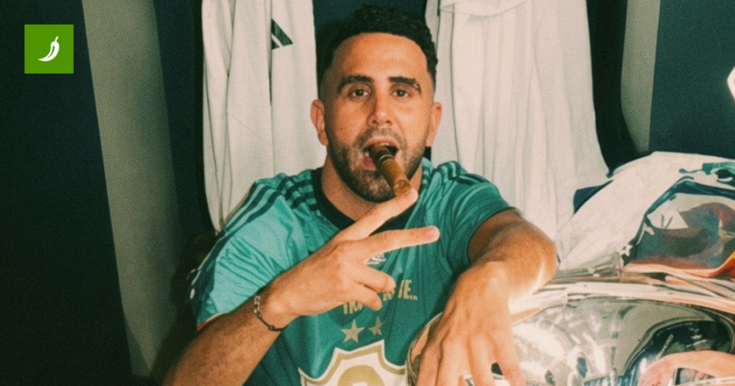 Evo što je Mahrez podijelio suigračima. Svaki poklon koštao 20.000 eura Evo što je Mahrez podijelio suigračima. Svaki poklon koštao 20.000 eura