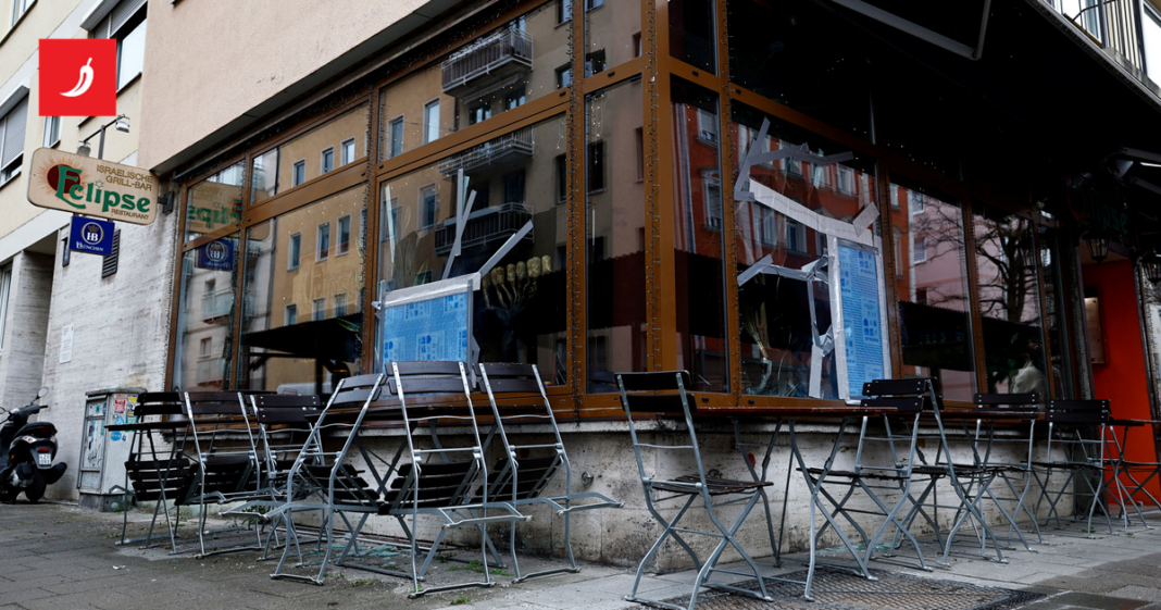 FOTO Razbijeni prozori na izraelskom restoranu u Münchenu FOTO Razbijeni prozori na izraelskom restoranu u Münchenu