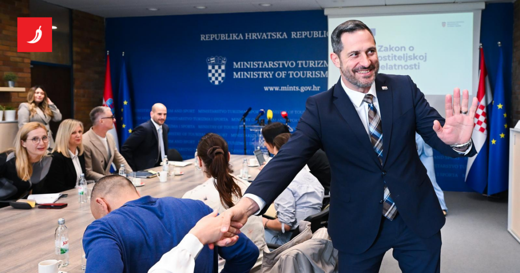 Glavina predstavio novi zakon. Evo što se mijenja za apartmane, u kafićima… Glavina predstavio novi zakon. Evo što se mijenja za apartmane, u kafićima...