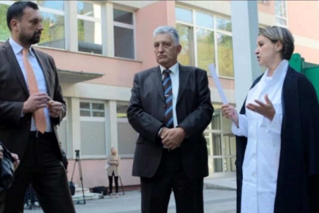 Intenzivna njega Trojke: Elmedin Konaković i zdravstvo koje “ne smije biti predmet političke trgovine” – osim kada je on trgovac – Istraga .ba Intenzivna njega Trojke: Elmedin Konaković i zdravstvo koje “ne smije biti predmet političke trgovine” – osim kada je on trgovac - Istraga .ba