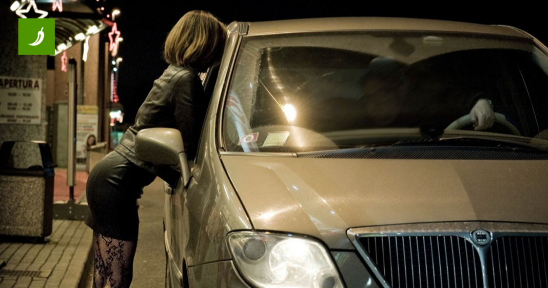 Istraga o prostituciji u Serie A: Nogometaši plaćali i do 10.000 eura za večer Istraga o prostituciji u Serie A: Nogometaši plaćali i do 10.000 eura za večer