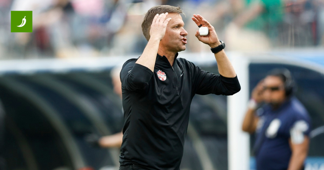 Kanadski novinar: Za razliku od Hrvatske, naš izbornik pokazuje poštovanje prema BiH Kanadski novinar: Za razliku od Hrvatske, naš izbornik pokazuje poštovanje prema BiH