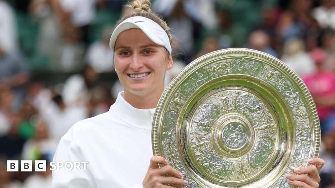 Marketa Vondrousova kaže da su ‘mentalni i fizički stres’ doveli do optužbe protiv dopinga Marketa Vondrousova holding the Wimbledon trophy after winning the women