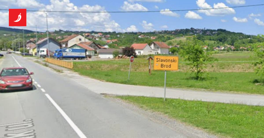 Muškarci se posvađali na benzinskoj u Slavonskom Brodu. Jedan drugog izbo nožem Muškarci se posvađali na benzinskoj u Slavonskom Brodu. Jedan drugog izbo nožem