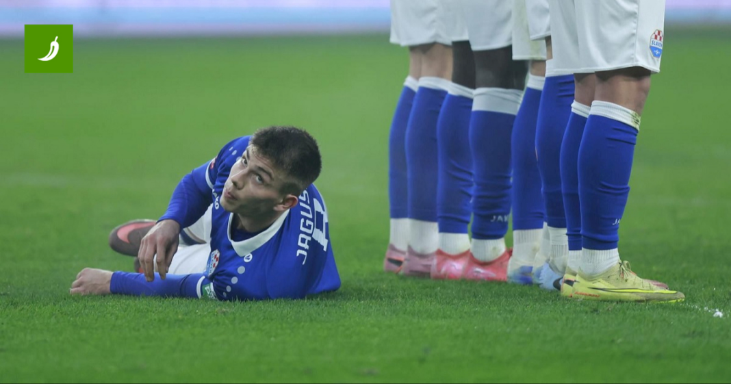 Napustio je Slaven za 5 milijuna eura i opet nije dobio ni minute u Grčkoj Napustio je Slaven za 5 milijuna eura i opet nije dobio ni minute u Grčkoj