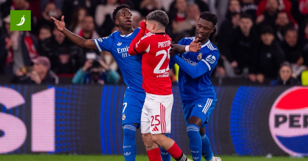 Nogometaš Benfice doznao kaznu zbog homofobnog vrijeđanja Viniciusa Nogometaš Benfice doznao kaznu zbog homofobnog vrijeđanja Viniciusa