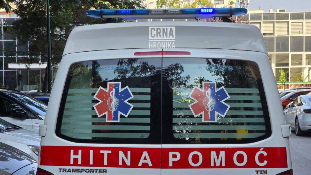 Osuđeni muškarci koji su tukli i ponižavali radnika Hitne pomoći Osuđeni muškarci koji su tukli i ponižavali radnika Hitne pomoći