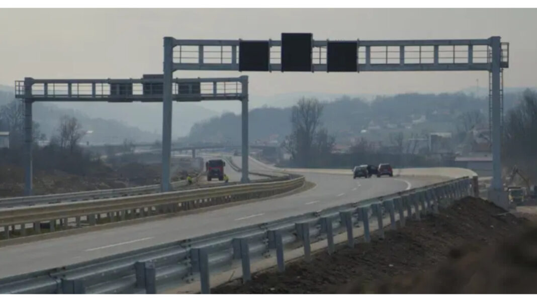 Ove godine se otvara 40 kilometara novog autoputa u FBiH Ove godine se otvara 40 kilometara novog autoputa u FBiH