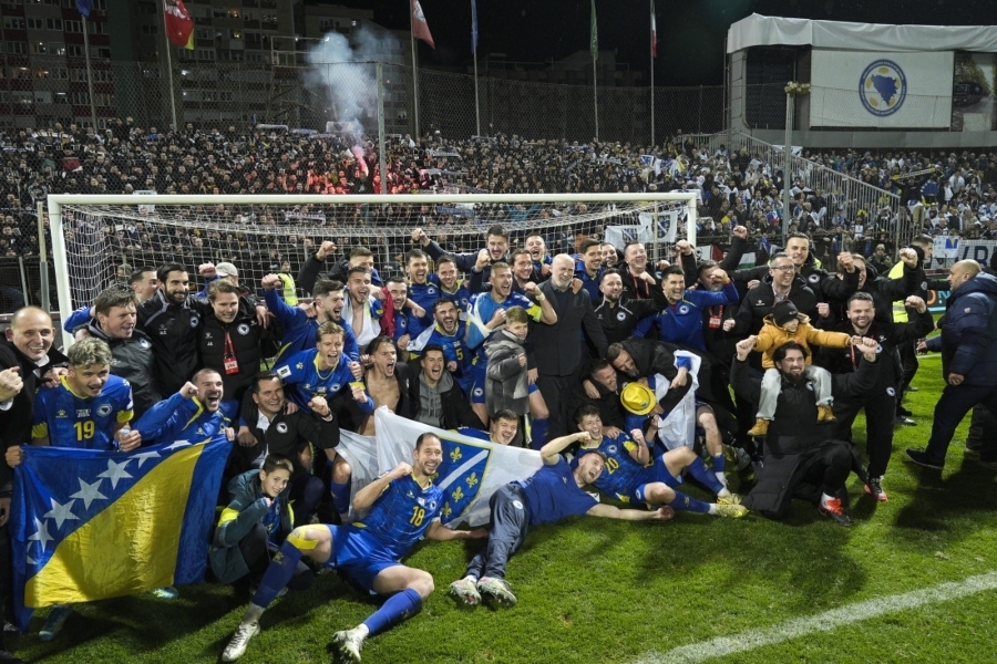 PAD ITALIJE, USPON ZMAJEVA: BiH je hit dana, objavljena najnovija FIFA rang lista PAD ITALIJE, USPON ZMAJEVA: BiH je hit dana, objavljena najnovija FIFA rang lista