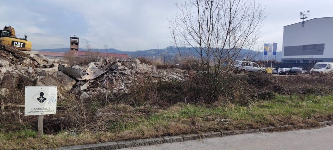 “Piralin” pred izbore, piralen u zemlji: Naučnik i direktor IDDEEA-e Almir Badnjević tvrdi da ne zna za studije koje godinama upozoravaju na otrov u Incelu – Istraga .ba “Piralin” pred izbore, piralen u zemlji: Naučnik i direktor IDDEEA-e Almir Badnjević tvrdi da ne zna za studije koje godinama upozoravaju na otrov u Incelu - Istraga .ba