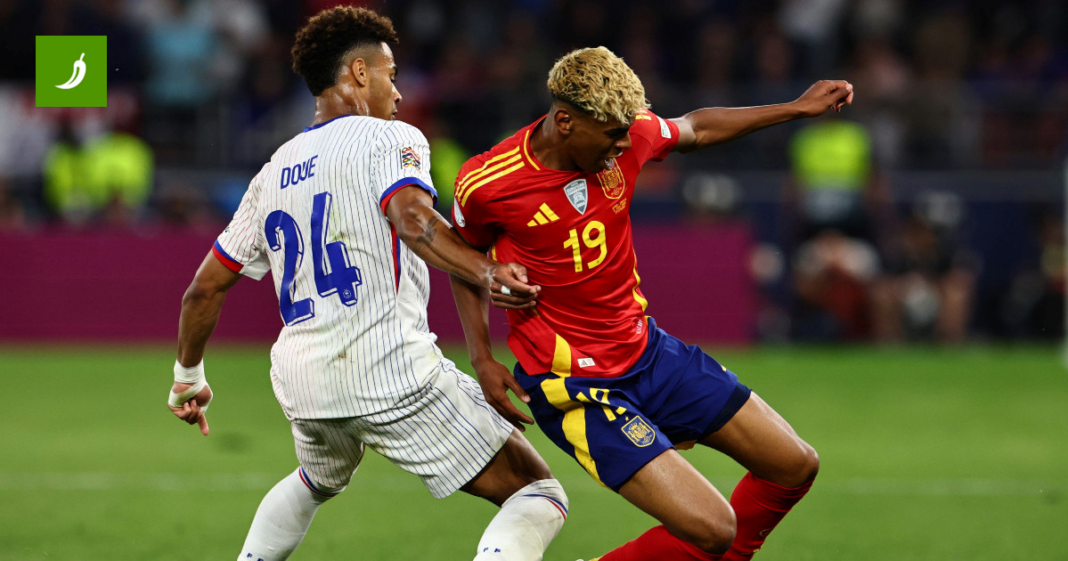 Promjena na vrhu FIFA-ine ljestvice. Hrvatska ostala 11. Promjena na vrhu FIFA-ine ljestvice. Hrvatska ostala 11.