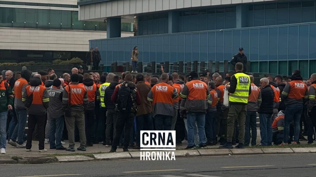 Slijede brojni otkazi za radnike Željezare u Zenici Slijede brojni otkazi za radnike Željezare u Zenici