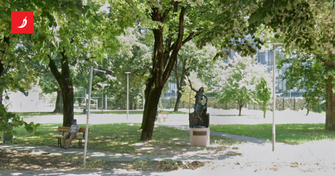 Spomenik Romkinje u Zagrebu oštećen u nevremenu Spomenik Romkinje u Zagrebu oštećen u nevremenu