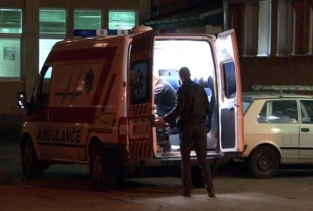 Tragedija u Novom Pazaru: Djevojčica stradala u sudaru romobila i automobila Tragedija u Novom Pazaru: Djevojčica stradala u sudaru romobila i automobila