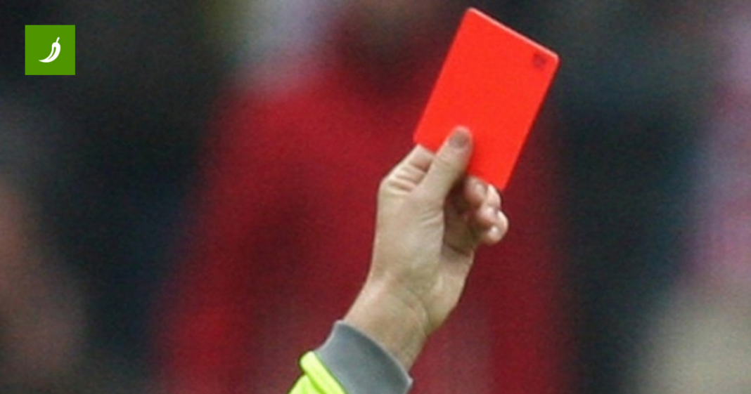 UEFA-in sudac uhićen zbog sumnje na seksualni napad na dječaka UEFA-in sudac uhićen zbog sumnje na seksualni napad na dječaka