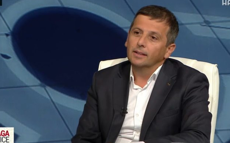 Vukanović poručio Vučiću: Čuvaj se da te ne napadnu Čović i Dodik preko Drine sa leđa Vukanović poručio Vučiću: Čuvaj se da te ne napadnu Čović i Dodik preko Drine sa leđa