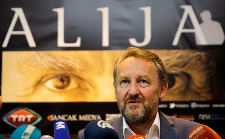 ANATOMIJA RASKOLA (IX): Bakir Izetbegović nije imao političke ambicije. U politiku je ušao usudom, ili ga je uvela neka ‘tajna ruka’?! ANATOMIJA RASKOLA (IX): Bakir Izetbegović nije imao političke ambicije. U politiku je ušao usudom, ili ga je uvela neka ‘tajna ruka’?!
