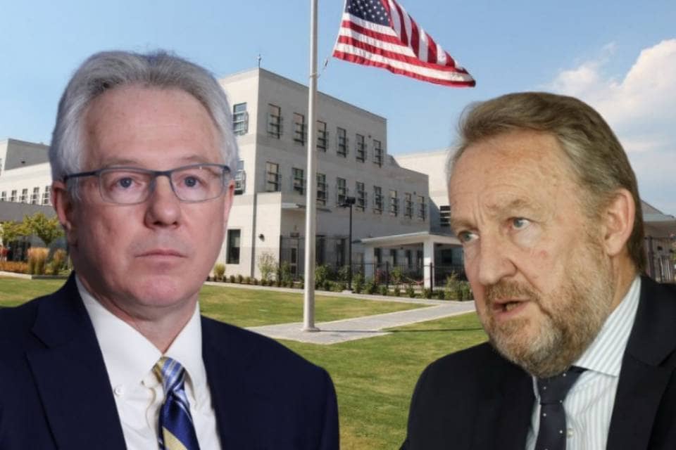 BAKIROVA BOŠNJAČKA (DE)ŽEL(J)A Murphy: Američka politika prema BiH je “zbrkana”, a Izetbegović je 2021. godine pristajao na podjelu zemlje BAKIROVA BOŠNJAČKA (DE)ŽEL(J)A Murphy: Američka politika prema BiH je “zbrkana”, a Izetbegović je 2021. godine pristajao na podjelu zemlje