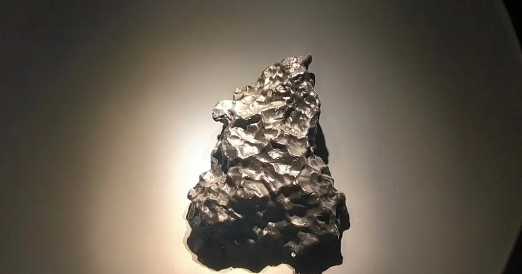 Hrašćinski meteorit slavi 275 godina: ‘Zagorci su od ostataka manjeg iskovali čavle…’ Hrašćinski meteorit slavi 275 godina: 'Zagorci su od ostataka manjeg iskovali čavle...'