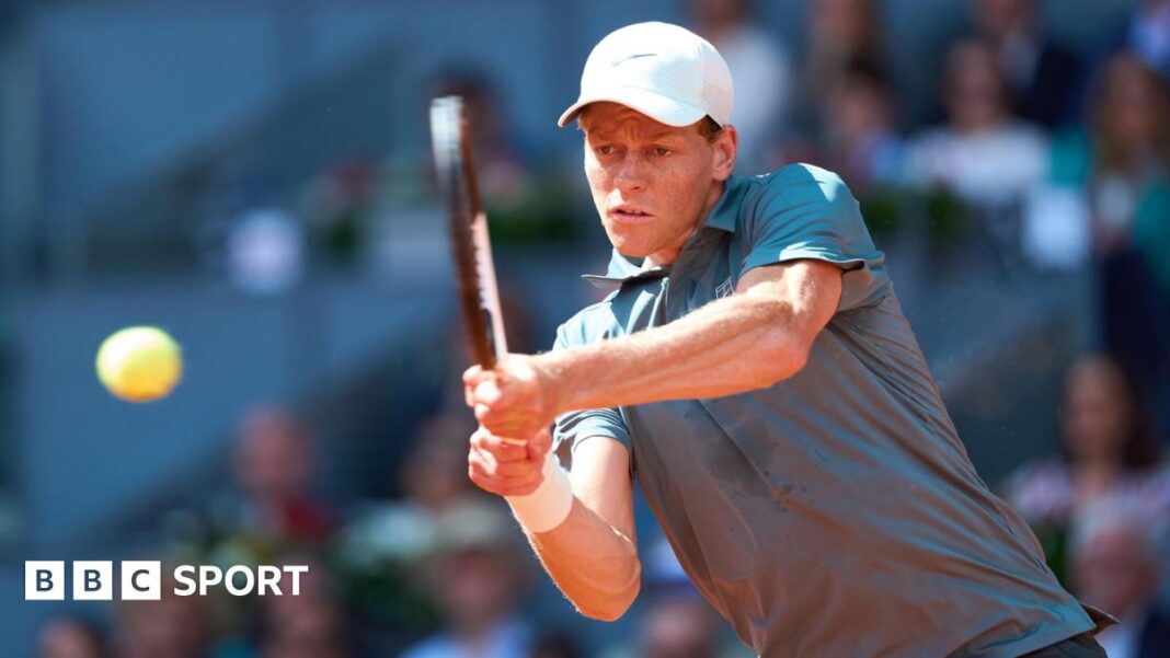 Jannik Sinner stiže u finale Madrid Opena protiv Aleksandra Zvereva pobjedom nad Arthurom Filsom Jannik Sinner in action against Arthur Fils at the Madrid Open