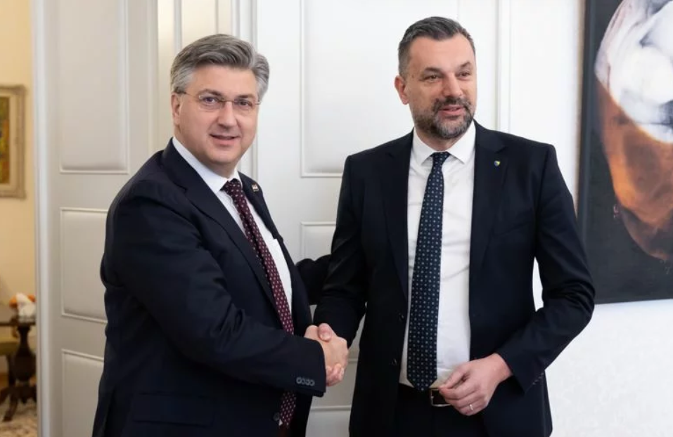 Krah Trojkine prohrvatske politike: U posljednje četiri godine Sarajevo je sebe percipiralo kao partnera Hrvatske, a Zagreb Sarajevo kao plijen – Istraga .ba Krah Trojkine prohrvatske politike: U posljednje četiri godine Sarajevo je sebe percipiralo kao partnera Hrvatske, a Zagreb Sarajevo kao plijen - Istraga .ba