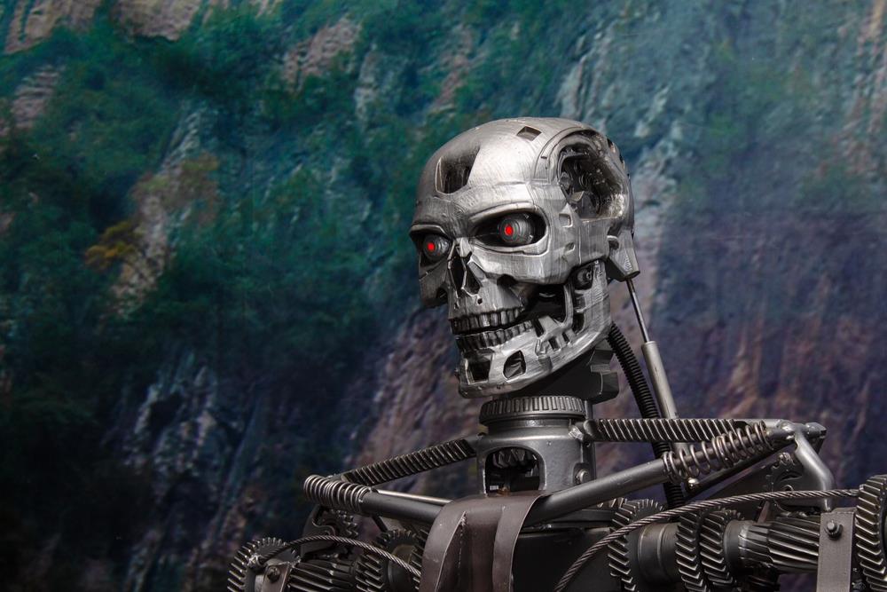 Roboti bez ljudske kontrole: Stručnjaci otkrivaju kako bi mašine mogle same da prežive Roboti bez ljudske kontrole: Stručnjaci otkrivaju kako bi mašine mogle same da prežive