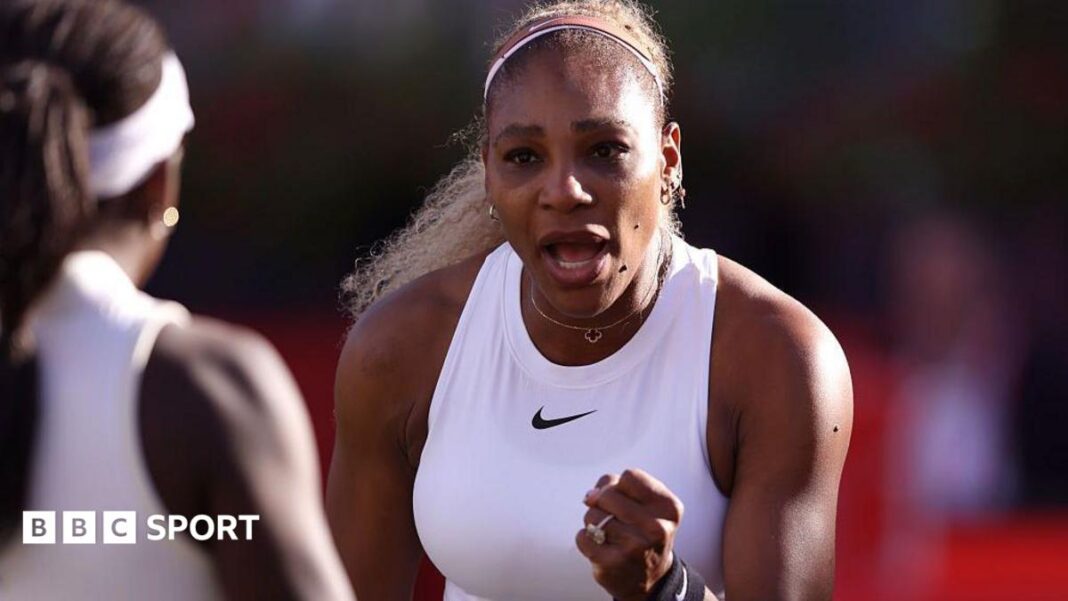 Serena Williams pobjeđuje po povratku u Queen's nakon skoro četiri godine izbivanja iz tenisa Serena Williams volleys