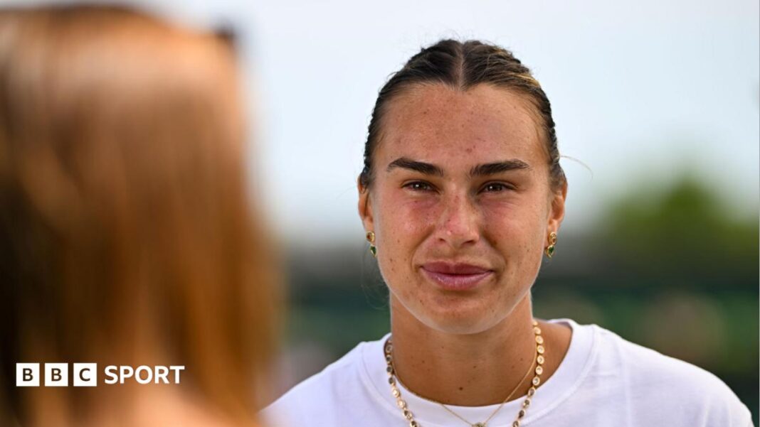 Wimbledon 2026: Aryna Sabalenka i Jannik Sinner među igračima koji će nastaviti pune medijske dužnosti nakon protesta za novčanu nagradu Aryna Sabalenka talks to the media