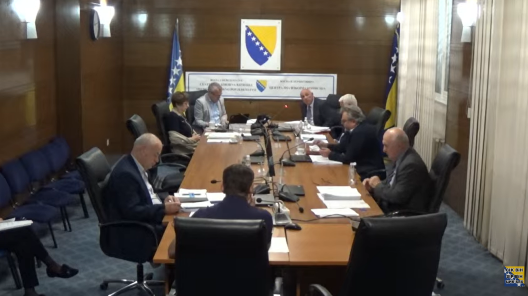 Zbog sumnje da su krivotvorili potpise: CIK nije ovjerio stranku Rame Isaka za državni nivo vlasti – Istraga .ba Zbog sumnje da su krivotvorili potpise: CIK nije ovjerio stranku Rame Isaka za državni nivo vlasti - Istraga .ba