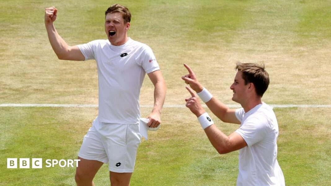 Rezultati Wimbledona 2026: Henry Patten i Harri Heliovaara održavaju ponudu za titulu dolaskom u četvrtfinale Henry Patten and Harri Heliovaara celebrate after reaching the men