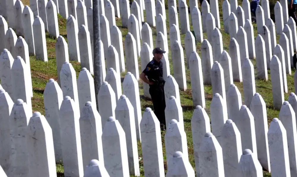 Srebrenica u novoj epohi: Šta Bošnjaci mogu i moraju? – Istraga .ba Srebrenica u novoj epohi: Šta Bošnjaci mogu i moraju? - Istraga .ba