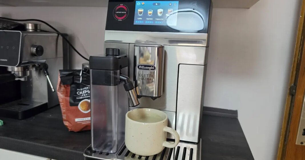 Testirali smo De'Longhi Eletta Ultra: Vaš privatni barista Testirali smo De'Longhi Eletta Ultra: Vaš privatni barista