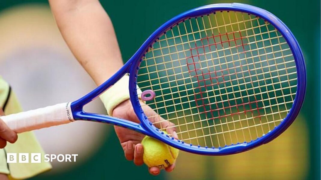 Zloupotreba društvenih mreža u tenisu: Igračice su se suočile sa 12.000 uvredljivih objava u 2025. Katie Boulter playing at Wimbledon