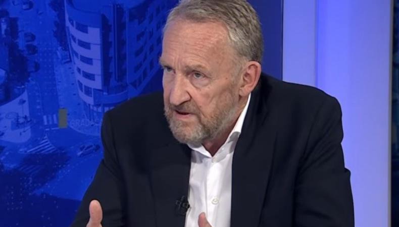 NJEGOVO VELIČANSTVO JAPAJAKALO Kazaz: Nesposoban do kraja, Izetbegović stalno svoje biračko tijelo laže i lažunja NJEGOVO VELIČANSTVO JAPAJAKALO Kazaz: Nesposoban do kraja, Izetbegović stalno svoje biračko tijelo laže i lažunja