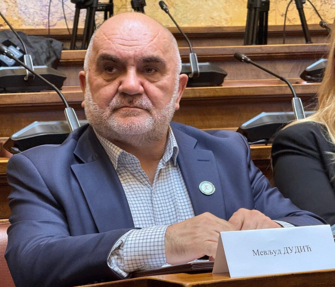 SANDŽAKI ‘MUSLIHUNI’ ZACIJELILI NAJVEĆU RANU MUSLIMANA: Dudić bi trebao biti četvrti kandidat za Resiul-ulemu! SANDŽAKI ‘MUSLIHUNI’ ZACIJELILI NAJVEĆU RANU MUSLIMANA: Dudić bi trebao biti četvrti kandidat za Resiul-ulemu!