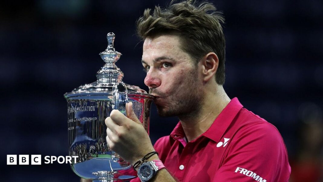 US Open 2026: Stan Wawrinka zahvaljuje na turniru nakon što je propustio džoker znak Stan Wawrinka kisses the trophy after winning the US Open in 2016