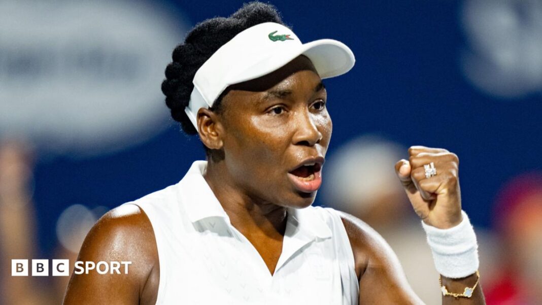 US Open 2026: Venus Vilijams (46) dobila je džoker znak za singlove zajedno sa Sloane Stephens i Stanom Wawrinkom Venus Williams celebrates a point during her singles match at the Cincinnati Open