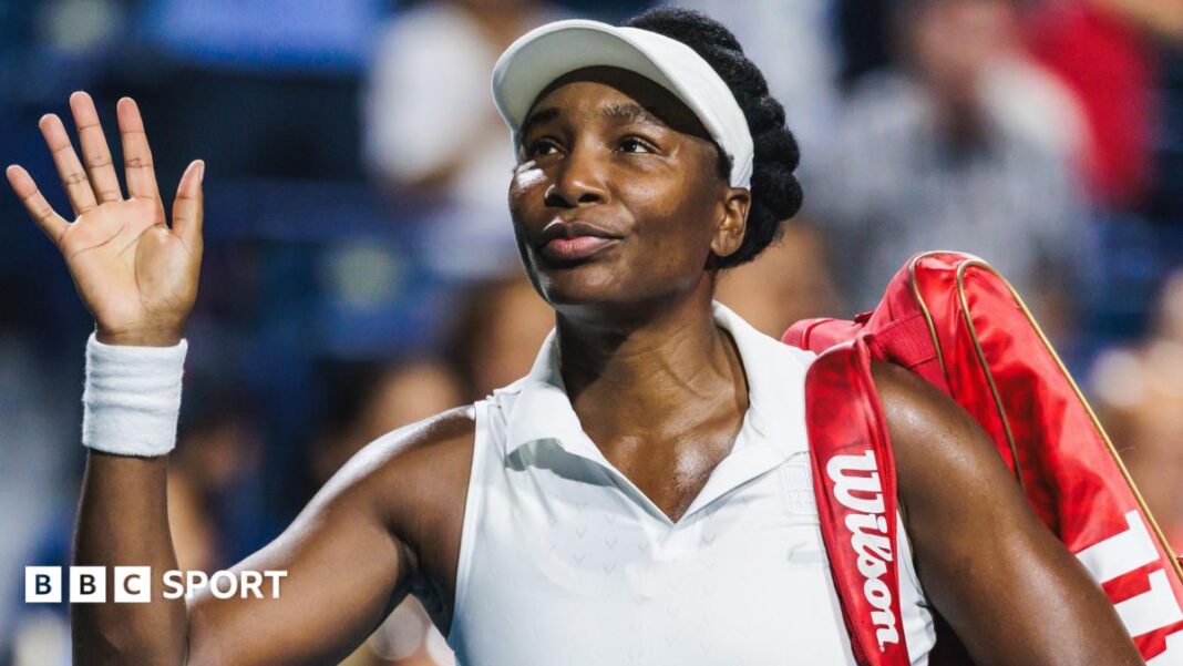 US Open 2026: Zašto Venus Vilijams dobija toliko džokera? Venus Williams waves to the crowd at the Cincinnati Open