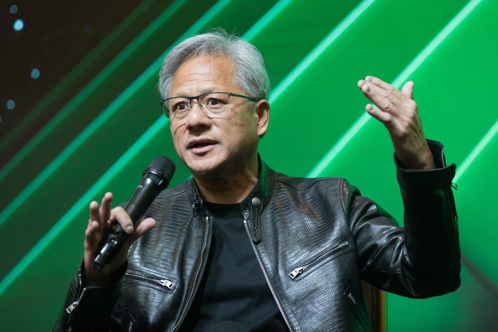 AI upozorenja sve glasnija, a Nvidia CEO vidi priliku: Huang izgovorio ono što možda ne želite da čujete AI upozorenja sve glasnija, a Nvidia CEO vidi priliku: Huang izgovorio ono što možda ne želite da čujete
