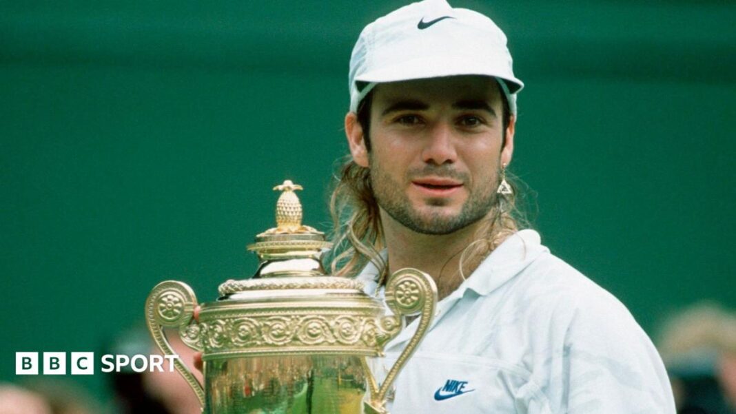 Emma Raducanu inspirisana Andreom Agassijem u planiranju puta do vrha tenisa Andre Agassi celebrates with the trophy after winning Wimbledon in 1992