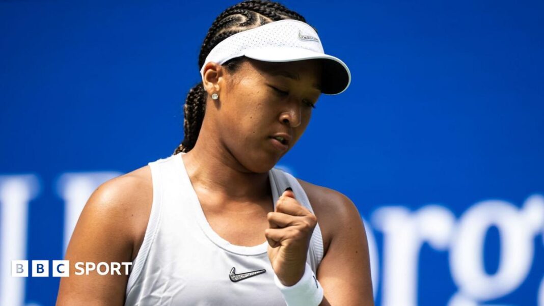 Rezultati US Opena 2026.: Naomi Osaka savladala zastoj dok Iga Swiatek također napreduje Naomi Osaka celebrates winning a point during her US Open second round match