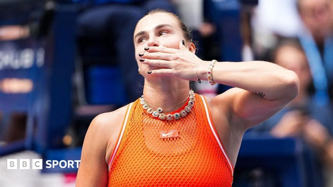 Rezultati US Opena 2026: Pobjeda Aryne Sabalenke nad Kamillom Rakhimovom prekinuta mirisom kanabisa Aryna Sabalenka celebrates beating Kamilla Rakhimova at the US Open